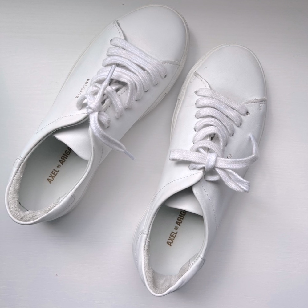 Axel Arigato Clean 90 women’s sneakers, size 6; white
